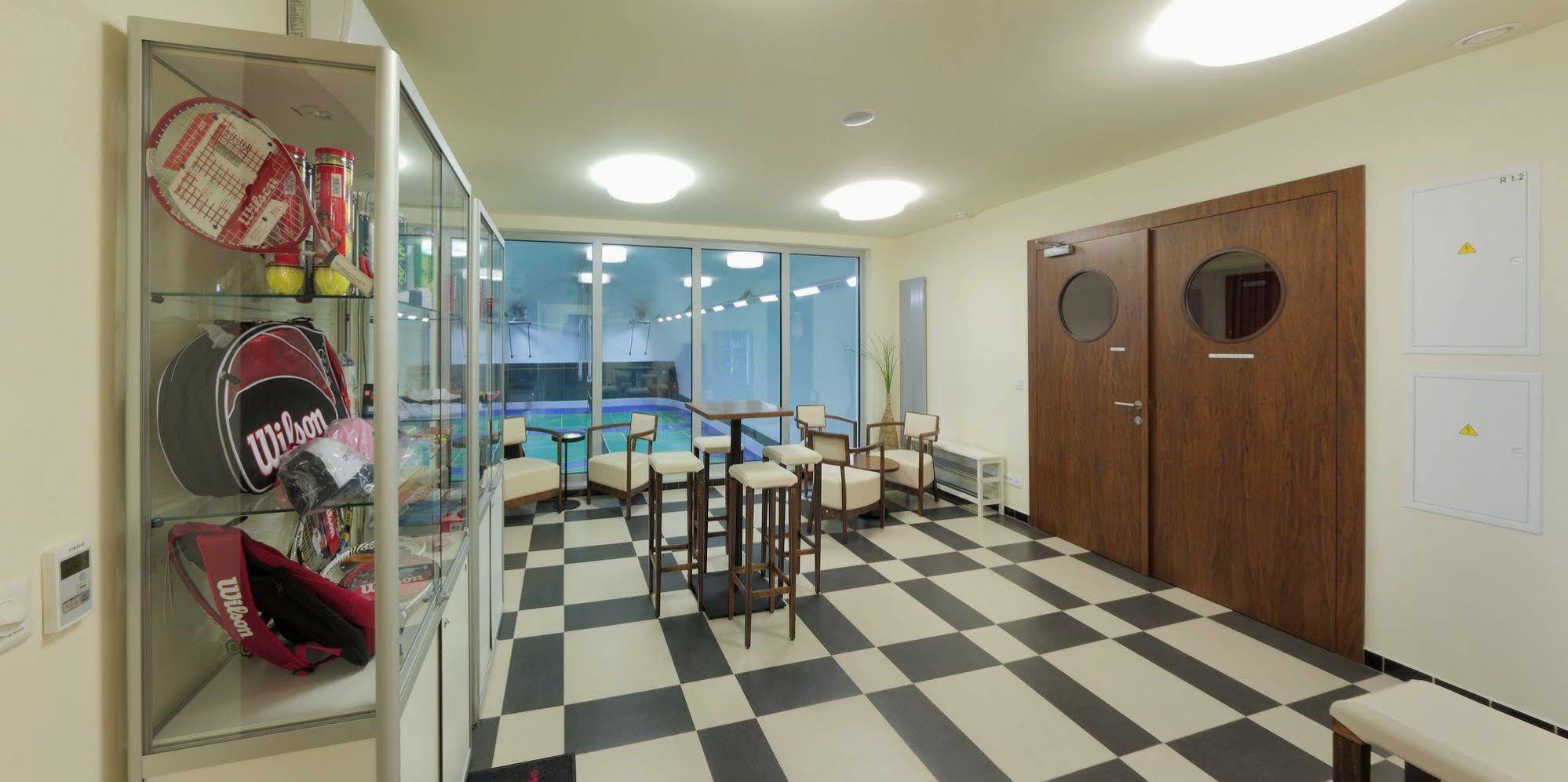 Esmarin Wellness Hotel Mníšek pod Brdy Dış mekan fotoğraf
